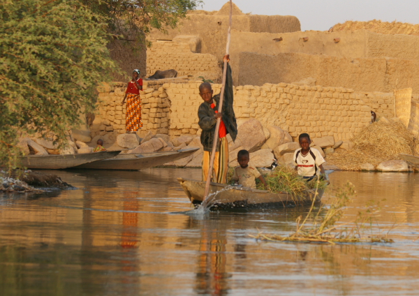 on the river niger 1.JPG